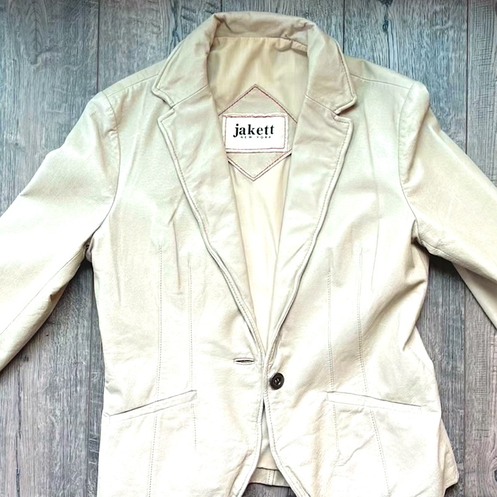 jakett New York Cream Leather Jacket Size Medium